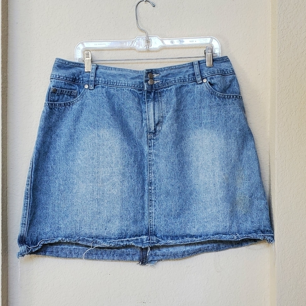 Cato Denim Jean Skirt. Size 16W